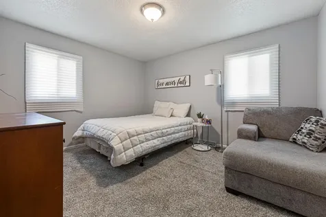819 Morgan Avenue N Minneapolis MN 55411