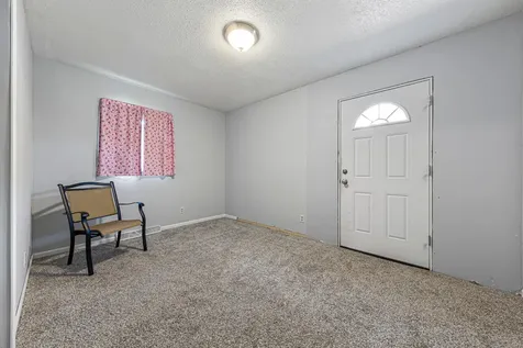 819 Morgan Avenue N Minneapolis MN 55411
