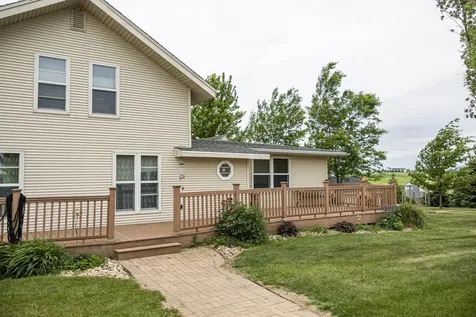 654 91st Street Beaver Creek MN 56116