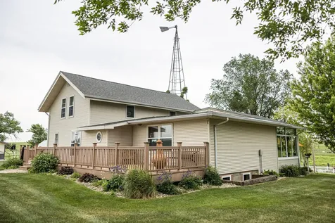 654 91st Street Beaver Creek MN 56116