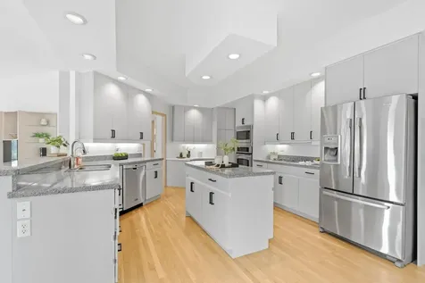 2065 Woodstone Court Victoria MN 55386