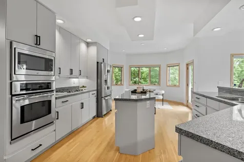 2065 Woodstone Court Victoria MN 55386