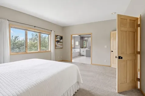 2065 Woodstone Court Victoria MN 55386