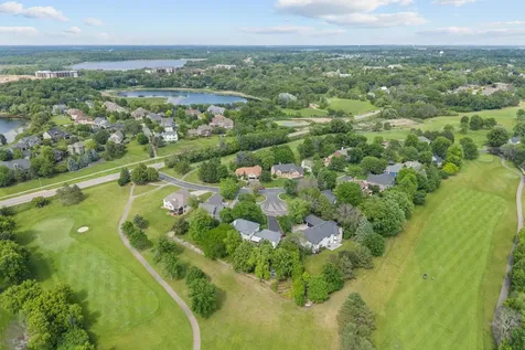 2065 Woodstone Court Victoria MN 55386