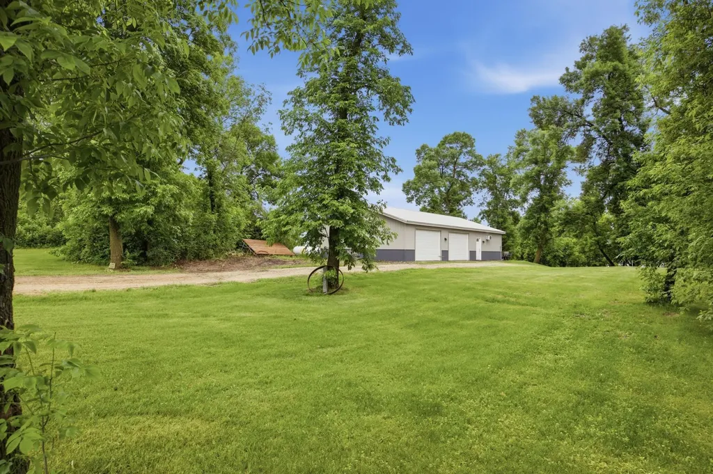 27025 N Little Floyd Lake Drive Detroit Lakes MN 56501