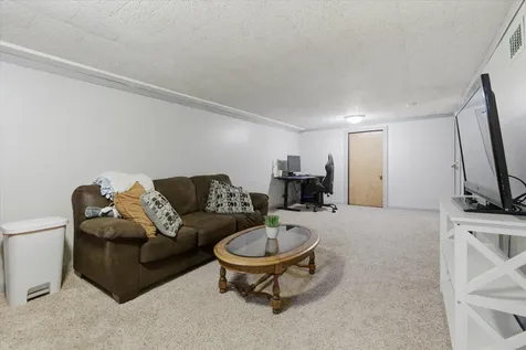 7911 59 1/2 Avenue N New Hope MN 55428