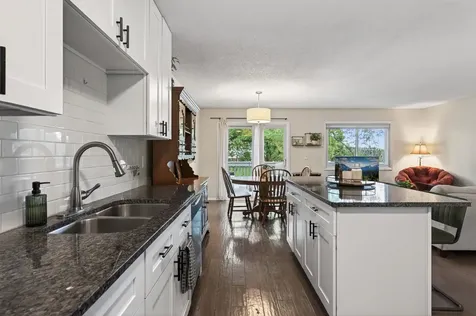 1738 Woodgate Lane Eagan MN 55122