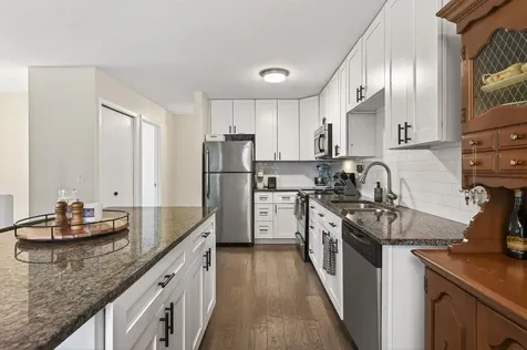 1738 Woodgate Lane Eagan MN 55122