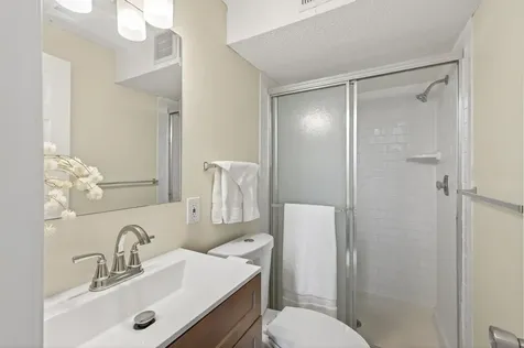 1738 Woodgate Lane Eagan MN 55122