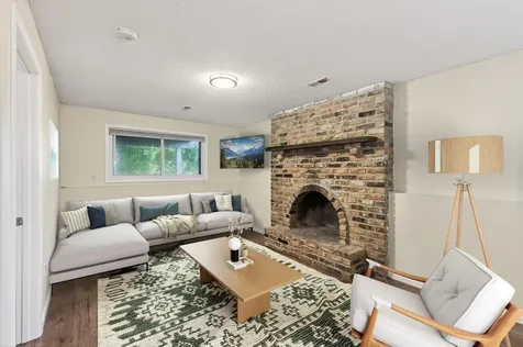 1738 Woodgate Lane Eagan MN 55122