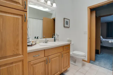 4313 39 1/2 Avenue S Fargo ND 58104