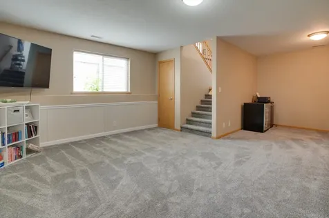 4313 39 1/2 Avenue S Fargo ND 58104