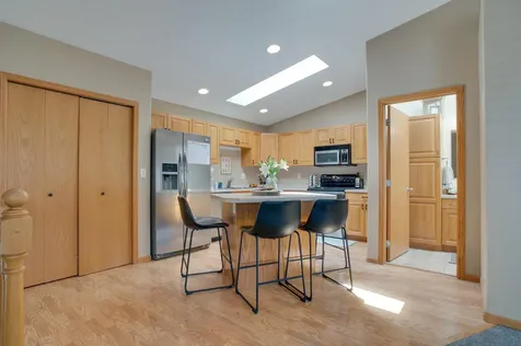 4313 39 1/2 Avenue S Fargo ND 58104