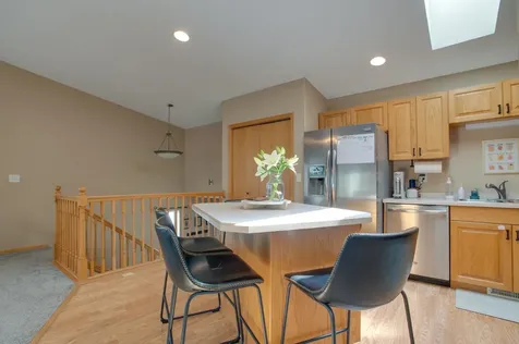 4313 39 1/2 Avenue S Fargo ND 58104