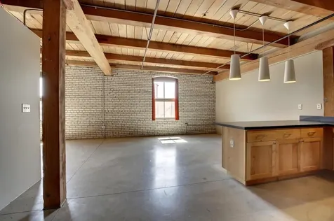 127 5th Street NE Minneapolis MN 55413