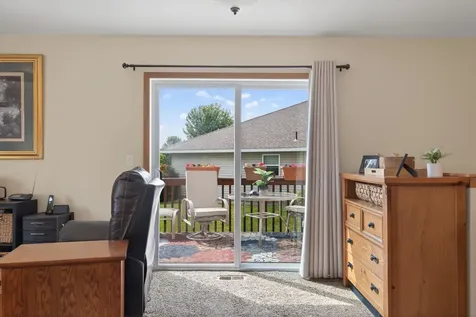 38272 Explorer Circle North Branch MN 55056