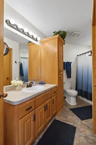38272 Explorer Circle North Branch MN 55056