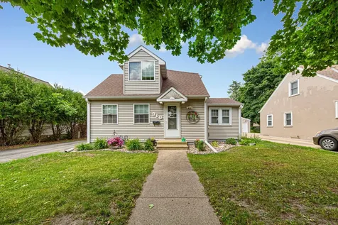 910 8th Avenue SW Austin MN 55912