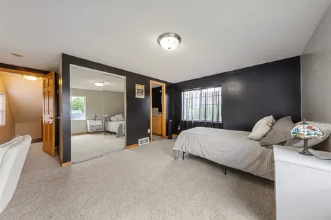 910 8th Avenue SW Austin MN 55912