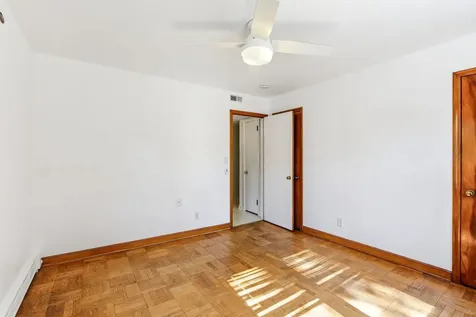1065 Stryker Avenue West Saint Paul MN 55118