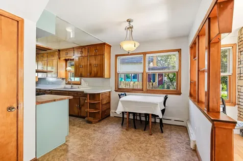 1065 Stryker Avenue West Saint Paul MN 55118