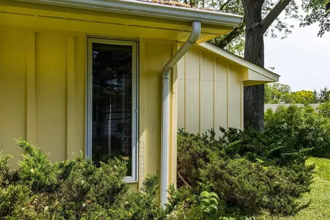 1953 Summer Street Falcon Heights MN 55113