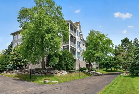 100 Clydesdale Trail Medina MN 55340
