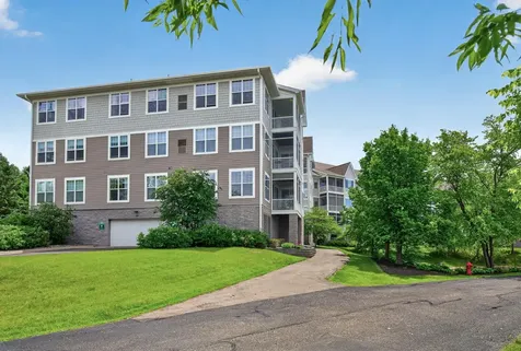 100 Clydesdale Trail Medina MN 55340