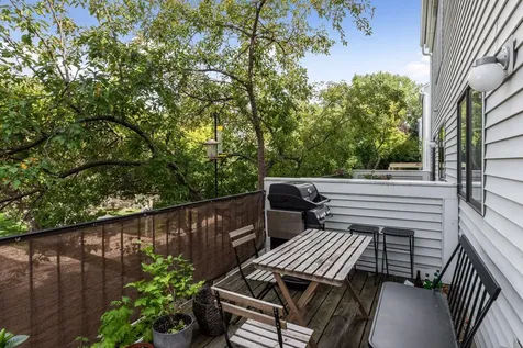 219 2nd Street NE Minneapolis MN 55413