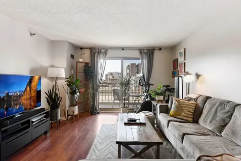 401 S 1st Street Minneapolis MN 55401