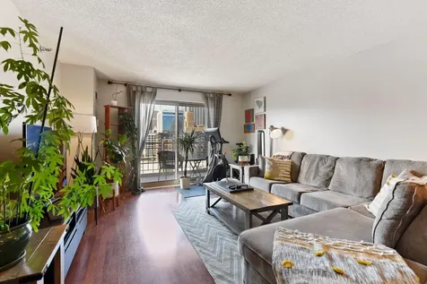 401 S 1st Street Minneapolis MN 55401