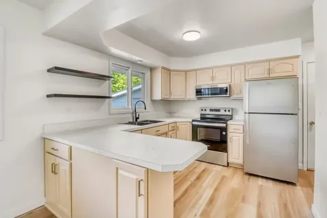 2313 9th Street S Fargo ND 58103