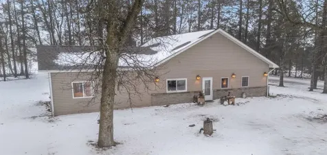 13601 E County Road 578 Goodland MN 55742