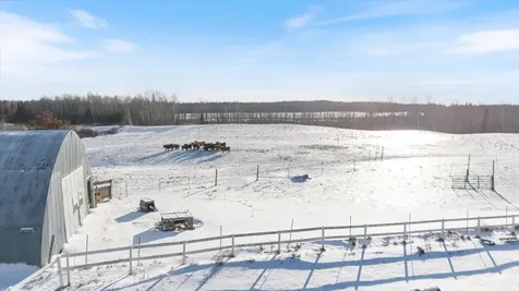 13601 E County Road 578 Goodland MN 55742