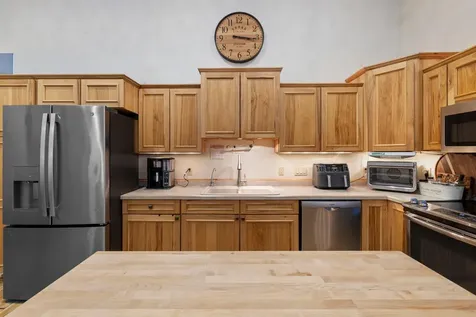 13601 E County Road 578 Goodland MN 55742
