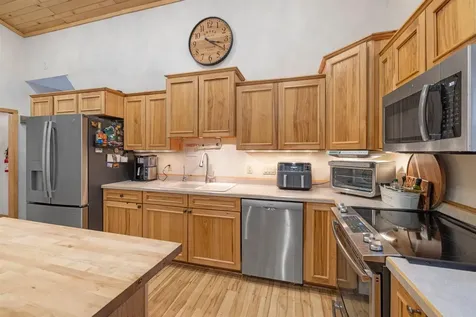 13601 E County Road 578 Goodland MN 55742