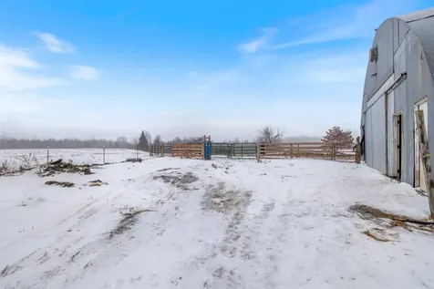 13601 E County Road 578 Goodland MN 55742