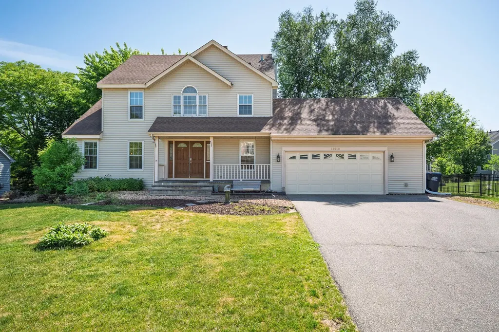 12640 Edinborough Circle Apple Valley MN 55124