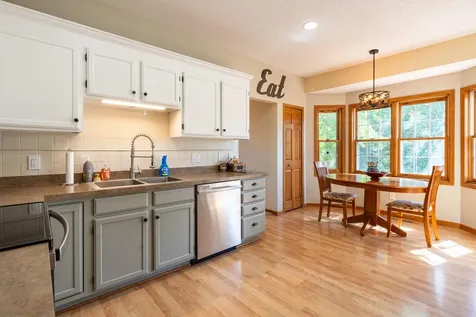 12640 Edinborough Circle Apple Valley MN 55124