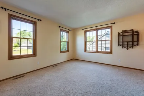12640 Edinborough Circle Apple Valley MN 55124