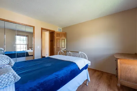 12640 Edinborough Circle Apple Valley MN 55124