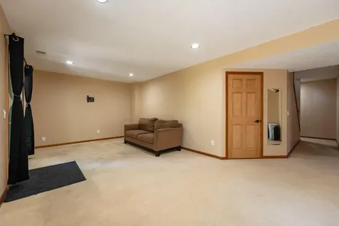 12640 Edinborough Circle Apple Valley MN 55124