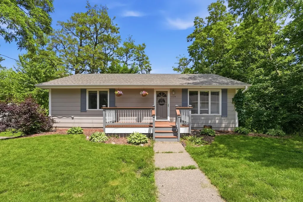 4834 Hanover Road Mound MN 55364