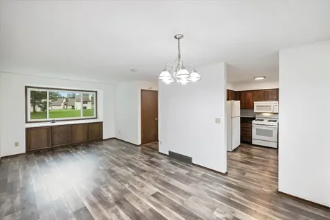 3656 Brookdale Drive N Brooklyn Park MN 55443