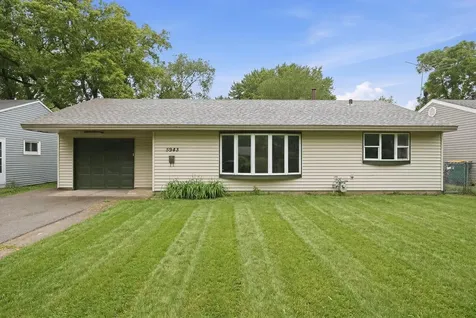 5943 Idaho Avenue N Crystal MN 55428