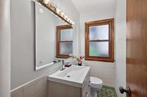 5340 1st Avenue S Minneapolis MN 55419