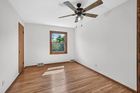 5340 1st Avenue S Minneapolis MN 55419
