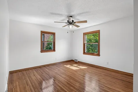 5340 1st Avenue S Minneapolis MN 55419