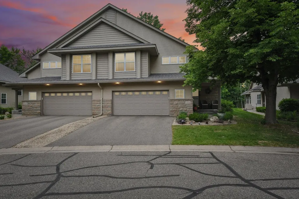 1026 Saint Johns Bay Woodbury MN 55129