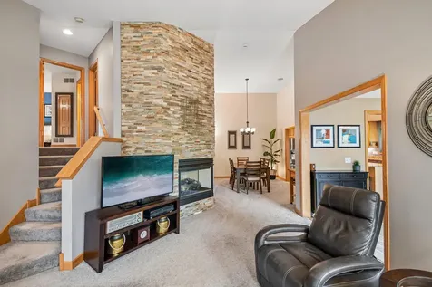 1026 Saint Johns Bay Woodbury MN 55129